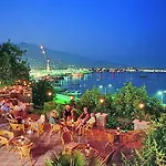 Kaptan منتجع 4*