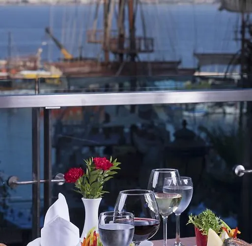 Semesteranläggning (resort) Kaptan 4*