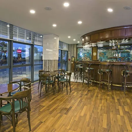 卡普坦酒店 度假村 4*